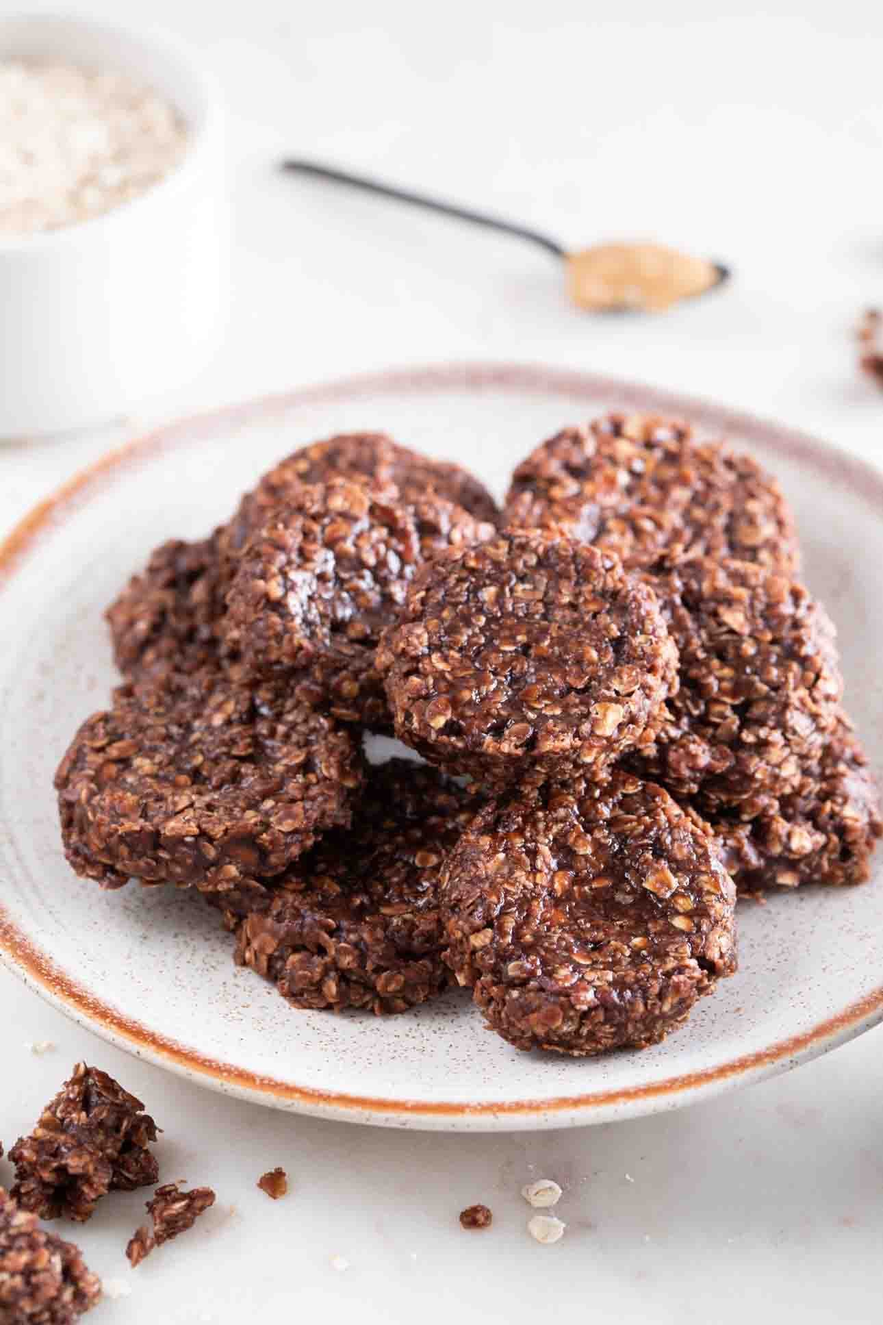 Quick Vegan No-Bake Cookies: Pantry Staples & Gluten-Free Swaps